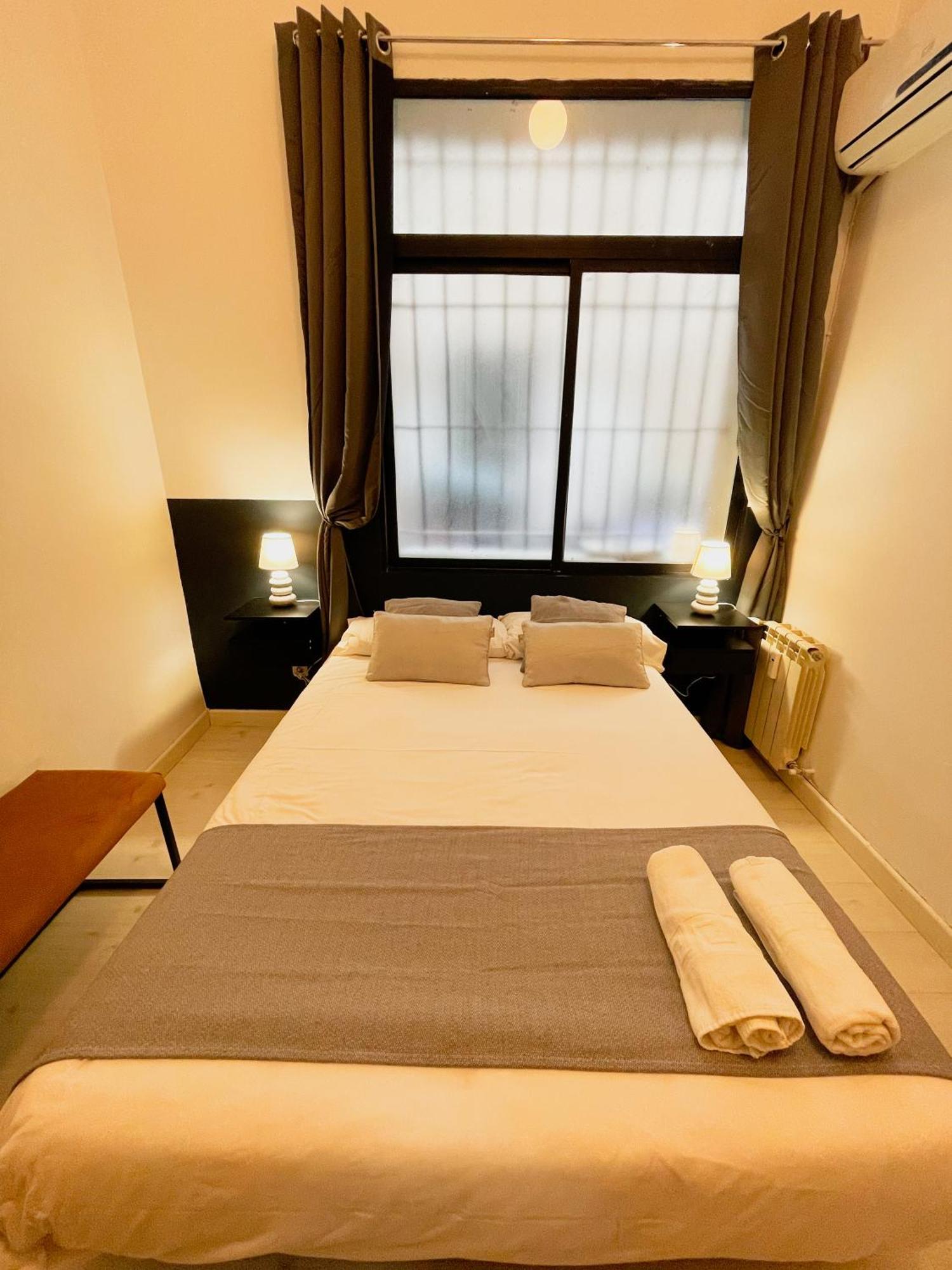 Carretas Duplex Interior Apartment มาดริด ภายนอก รูปภาพ